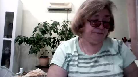 Flowerlower online show from February 7, 5:40 pm