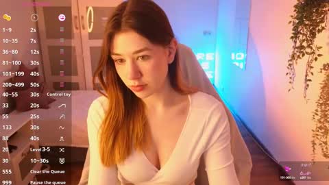 flowr_rebecca online show from February 27, 9:36 pm