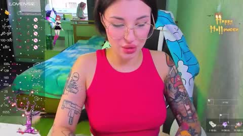 folinskaayaa online show from November 17, 4:24 am