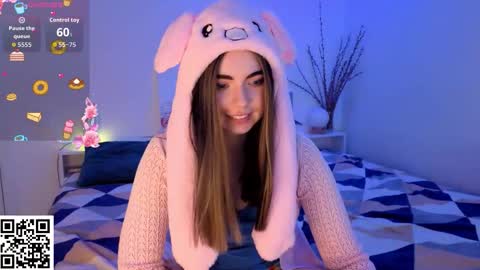 forevarrr online show from February 7, 9:46 am