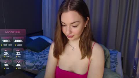 Snapshot of foreversmileme chatting on January 9, 2:43 am Julia online show from January 9, 2:43 am