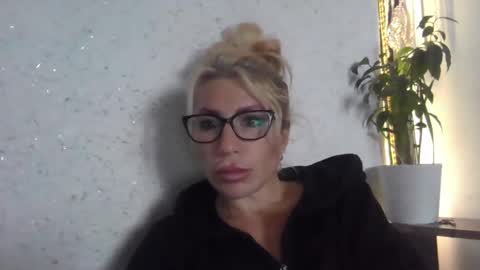 fox_red_lady7 online show from October 20, 10:07 am