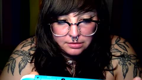 Snapshot of foxdarling96 chatting on September 13, 4:20 am foxdarling96 online show from September 13, 4:20 am