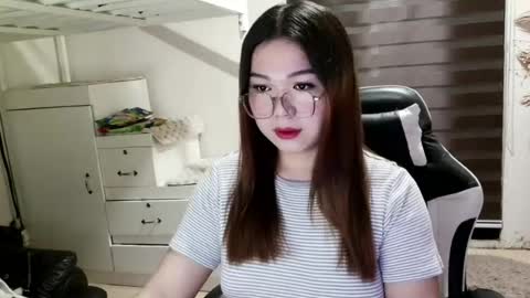 Alicia Baby online show from July 26, 7:10 pm