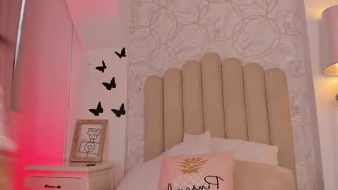 Foxy online show from September 11, 8:31 pm