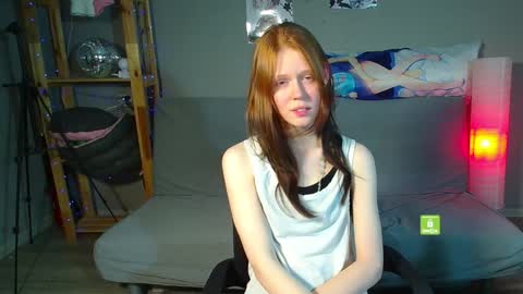 Snapshot of foxy_flame chatting on January 20, 7:25 pm Kira online show from January 20, 7:25 pm