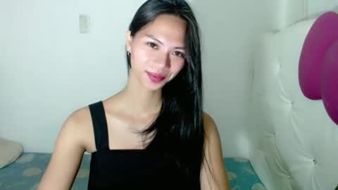 Snapshot of foxylicious_danielax chatting on September 23, 4:10 am Daniela online show from September 23, 4:10 am