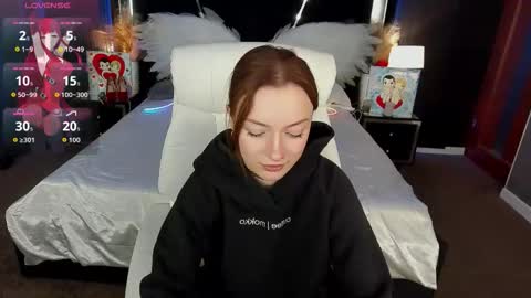 Maya online show from March 6, 3:18 pm