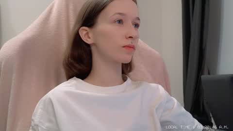 Snapshot of fran_bow chatting on January 5, 12:20 am fran_bow online show from January 5, 12:20 am