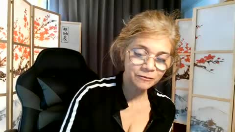 francelune online show from June 14, 8:26 am