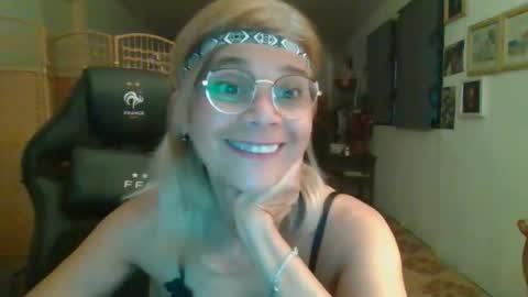 francelune online show from December 22, 3:15 pm