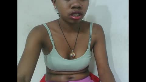 francinealdy online show from November 1, 8:18 am