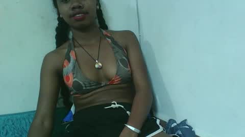 Snapshot of francinealdy chatting on October 11, 8:19 am francinealdy online show from October 11, 8:19 am