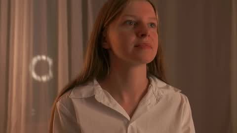 Regina online show from October 9, 1:37 pm