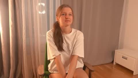 Regina online show from October 14, 12:30 pm