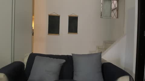 Snapshot of fransheska_mon chatting on January 17, 2:39 pm Fransheska online show from January 17, 2:39 pm