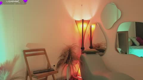 Fransheska online show from March 31, 12:27 pm