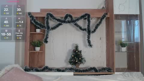 Snapshot of frederica_ chatting on December 8, 10:52 am frederica_ online show from December 8, 10:52 am