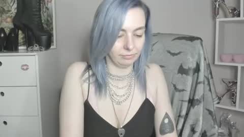 Anne online show from July 28, 12:48 pm