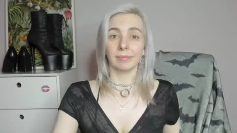 Anne online show from June 25, 6:51 am