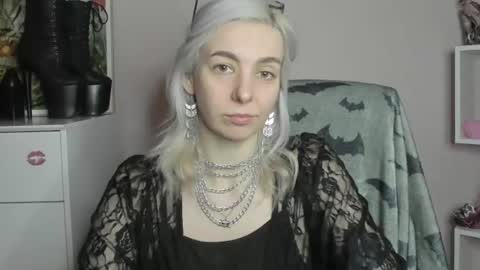 Anne online show from July 7, 8:29 am