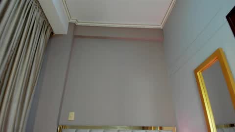 Freya Cameron online show from April 15, 11:33 am