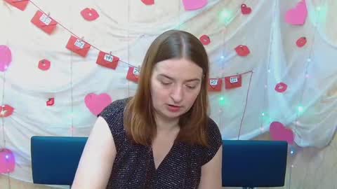 Snapshot of freyadak chatting on March 11, 4:51 am FreyaDak online show from March 11, 4:51 am