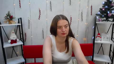 Snapshot of freyadak chatting on December 27, 4:04 am FreyaDak online show from December 27, 4:04 am