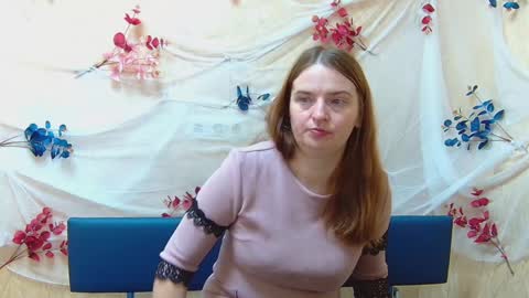 Snapshot of freyadak chatting on December 6, 3:52 am FreyaDak online show from December 6, 3:52 am