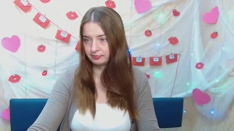 Snapshot of freyadak chatting on February 16, 4:21 pm FreyaDak online show from February 16, 4:21 pm