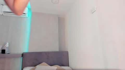 Pau. online show from October 3, 10:04 pm