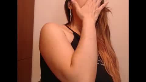 Snapshot of freyjashine_x chatting on September 26, 6:44 am FREYJA LOREN online show from September 26, 6:44 am