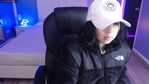 Snapshot of frida_lassi_ chatting on January 14, 12:14 pm frida_lassi_ online show from January 14, 12:14 pm