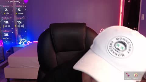 Snapshot of frida_lassi_ chatting on January 31, 12:18 pm frida_lassi_ online show from January 31, 12:18 pm