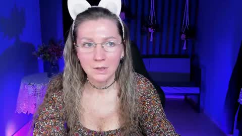 Frida Tander online show from January 17, 9:06 am