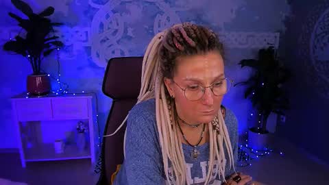 Frida Tander online show from February 23, 10:37 am