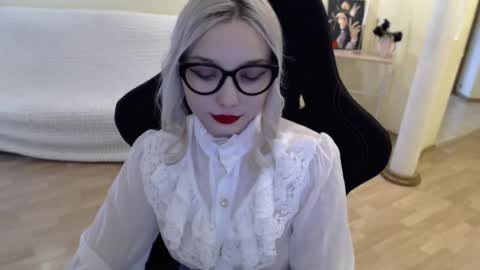 Lilith online show from February 14, 7:28 am