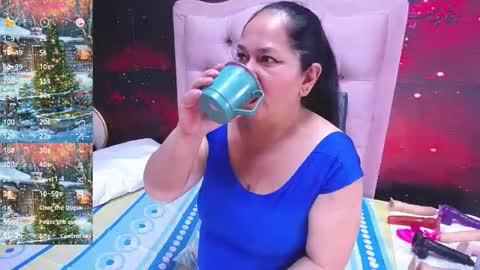 FuckedASS4U online show from January 5, 11:52 pm