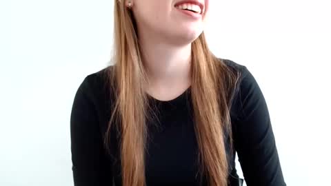 Emma online show from March 12, 1:14 pm