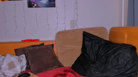 Eva online show from January 17, 4:03 pm