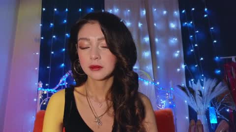 Snapshot of funny_whotsss chatting on February 4, 10:02 pm Tiffany online show from February 4, 10:02 pm