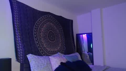 g_bella2025 online show from November 23, 8:32 pm