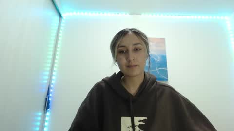 Gabriela online show from November 10, 12:06 am