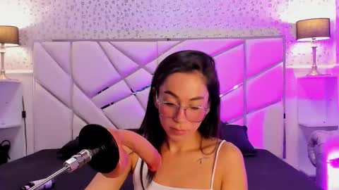 gabbieskinny online show from March 22, 6:03 pm