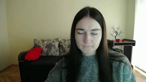 Snapshot of gabby_di chatting on October 1, 8:08 am Jaklin online show from October 1, 8:08 am