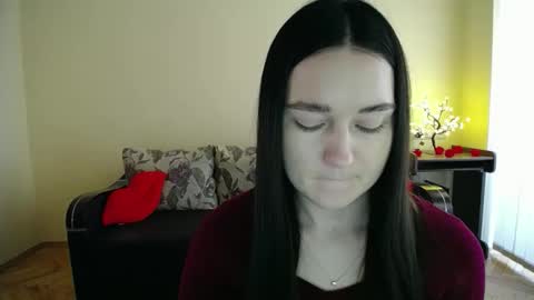 Jaklin online show from February 14, 11:45 am