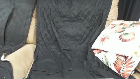 gaby  layla online show from March 5, 4:57 am