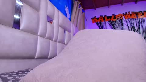 gabriela online show from October 17, 9:07 pm