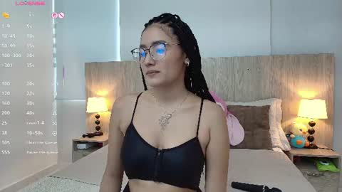 Gabriela Vargas online show from June 10, 8:07 pm
