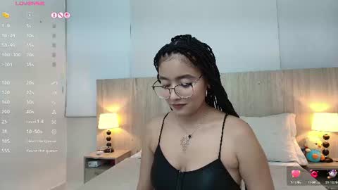 Gabriela Vargas online show from June 11, 2:53 am